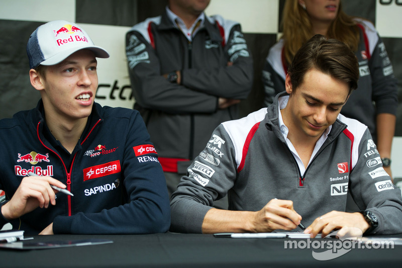 爱游戏在线-红牛二队翻盘索伯车队，勒克莱尔带队取胜