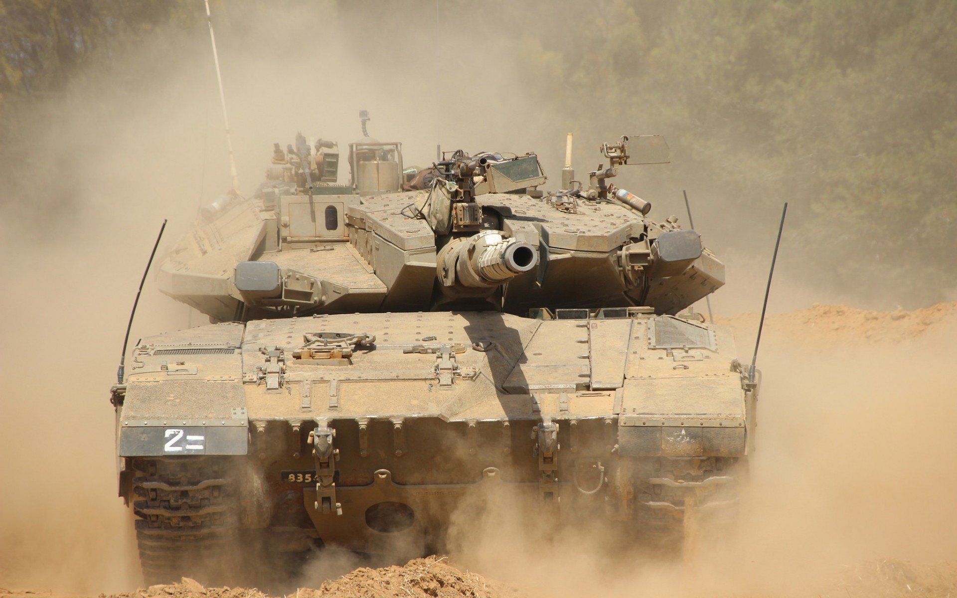 爱游戏官网-勒克莱尔银石致命一击，千分之一秒的背叛与永恒