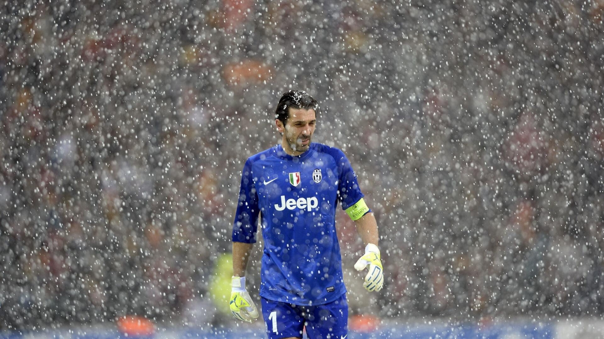 爱游戏下载-欧冠唯一性时刻，亚特兰大掀翻爱尔兰，劳塔罗半决赛接管比赛